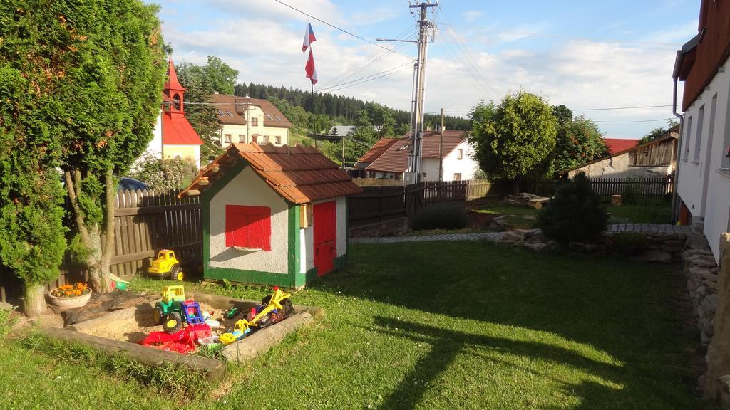 Ubytování U Kapličky Nove Mesto na Morave Esterno foto
