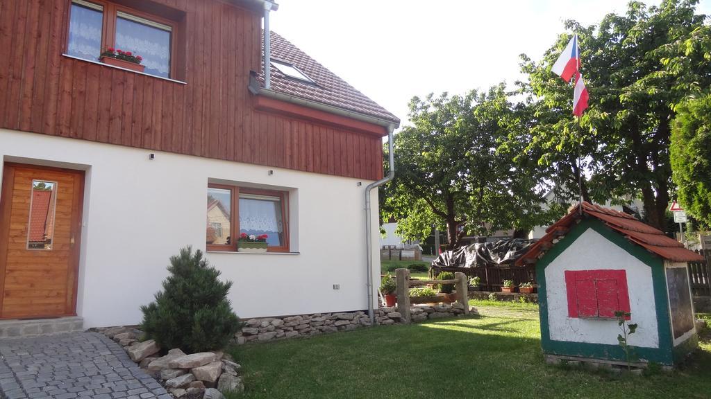 Ubytování U Kapličky Nove Mesto na Morave Esterno foto